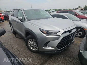 2025 Toyota Grand Highlander XLE - miniatura 3