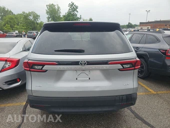 2025 Toyota Grand Highlander XLE - miniatura 5