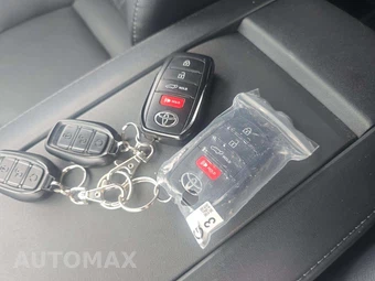 2025 Toyota Highlander Hybrid Limited - miniatura 8