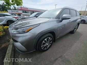 2025 Toyota Highlander Hybrid XLE