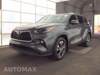 2025 Toyota Highlander Hybrid XLE