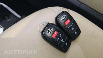 2025 Toyota Highlander Hybrid XLE - miniatura 17