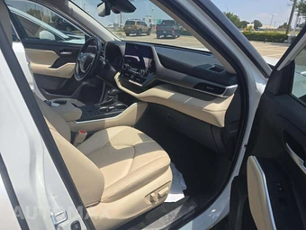 2025 Toyota Highlander Hybrid XLE Nightshade - miniatura 19