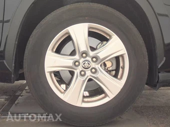 2025 Toyota Highlander LE - miniatura 10