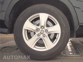 2025 Toyota Highlander LE - miniatura 11