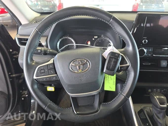 2025 Toyota Highlander LE - miniatura 16
