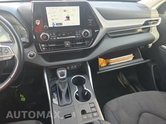2025 Toyota Highlander LE - miniatura 17