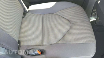 2025 Toyota Highlander LE - miniatura 35