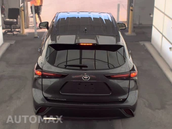 2025 Toyota Highlander LE - miniatura 6