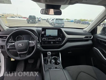 2025 Toyota Highlander LE - miniatura 17