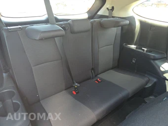2025 Toyota Highlander LE - miniatura 14