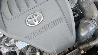 2025 Toyota Highlander LE - miniatura 22