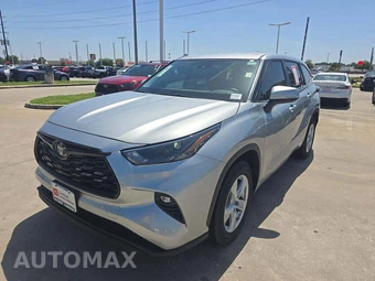 2025 Toyota Highlander LE