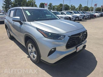 2025 Toyota Highlander LE - miniatura 4