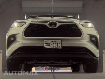 2025 Toyota Highlander LE - miniatura 3