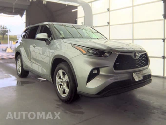 2025 Toyota Highlander LE - miniatura 4