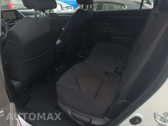 2025 Toyota Highlander LE - miniatura 13