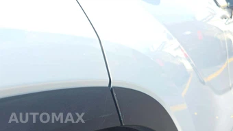 2025 Toyota Highlander LE - miniatura 24