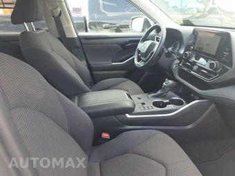 2025 Toyota Highlander LE - miniatura 8