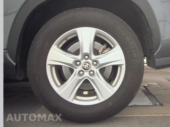2025 Toyota Highlander LE - miniatura 12