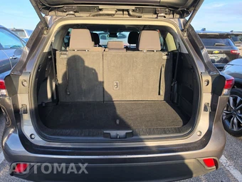 2025 Toyota Highlander LE - miniatura 24