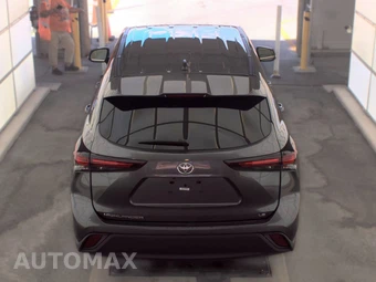 2025 Toyota Highlander LE - miniatura 6