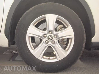2025 Toyota Highlander LE - miniatura 10