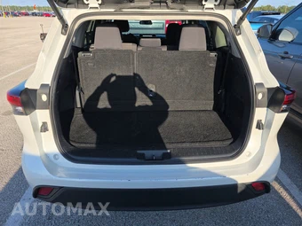 2025 Toyota Highlander LE - miniatura 24