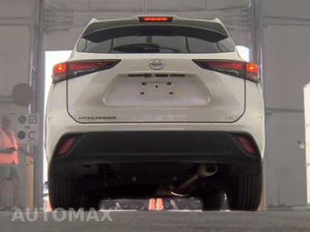2025 Toyota Highlander LE - miniatura 7