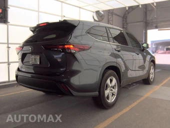 2025 Toyota Highlander LE - miniatura 5