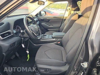 2025 Toyota Highlander LE - miniatura 13