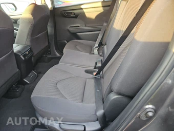 2025 Toyota Highlander LE - miniatura 19