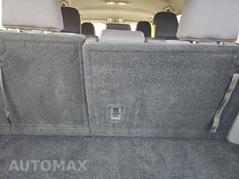 2025 Toyota Highlander LE - miniatura 24