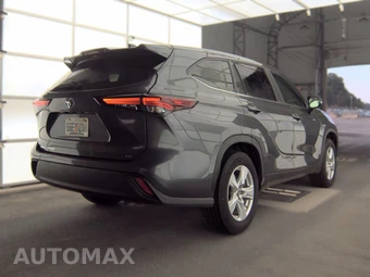 2025 Toyota Highlander LE - miniatura 5