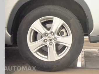 2025 Toyota Highlander LE - miniatura 12