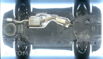 2025 Toyota Highlander LE - miniatura 24