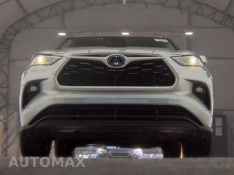 2025 Toyota Highlander LE - miniatura 3
