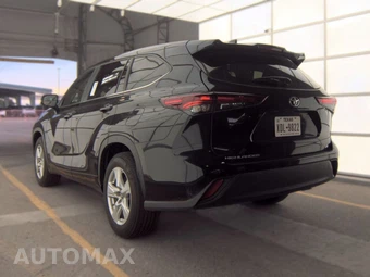 2025 Toyota Highlander LE - miniatura 8