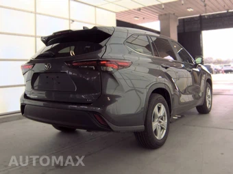 2025 Toyota Highlander LE - miniatura 5