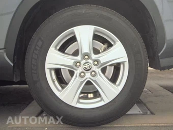 2025 Toyota Highlander LE - miniatura 12