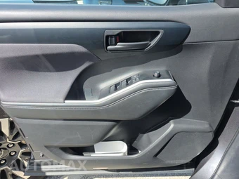 2025 Toyota Highlander LE - miniatura 15