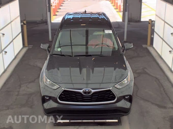 2025 Toyota Highlander LE - miniatura 2