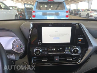 2025 Toyota Highlander LE - miniatura 17
