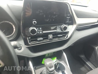 2025 Toyota Highlander LE - miniatura 16