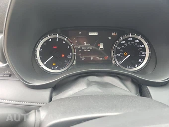 2025 Toyota Highlander LE - miniatura 17