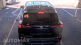 2025 Toyota Highlander LE - miniatura 5