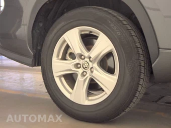 2025 Toyota Highlander LE - miniatura 11