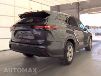 2025 Toyota Highlander LE - miniatura 5