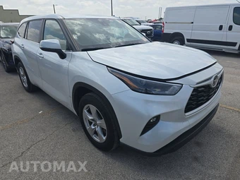 2025 Toyota Highlander LE - miniatura 3