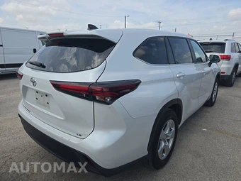 2025 Toyota Highlander LE - miniatura 4